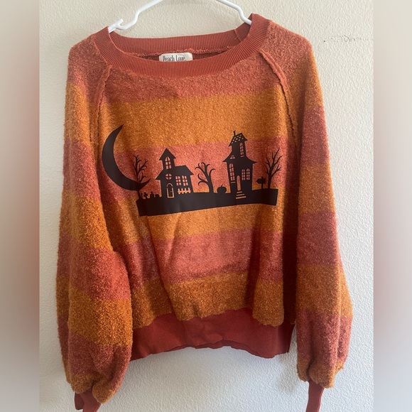 Peach Love NWT Fuzzy Soft Halloween Orange Stripe Crewneck Oversized Small - Picture 1 of 3